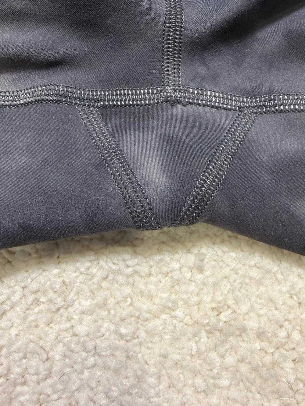 lululemon athletica excellent preowned